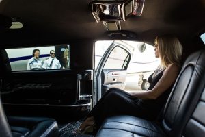 Top Reasons To Hire a Limo from Newark to Manhattan